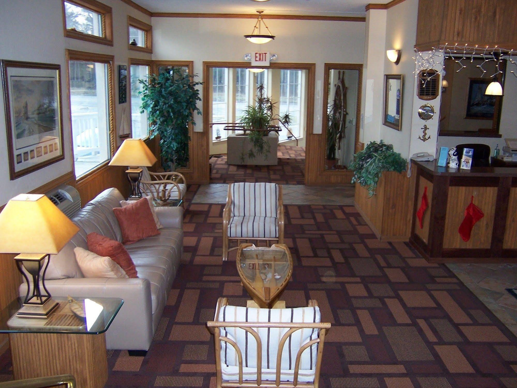 Pinestead Reef Resort Traverse City Exteriör bild